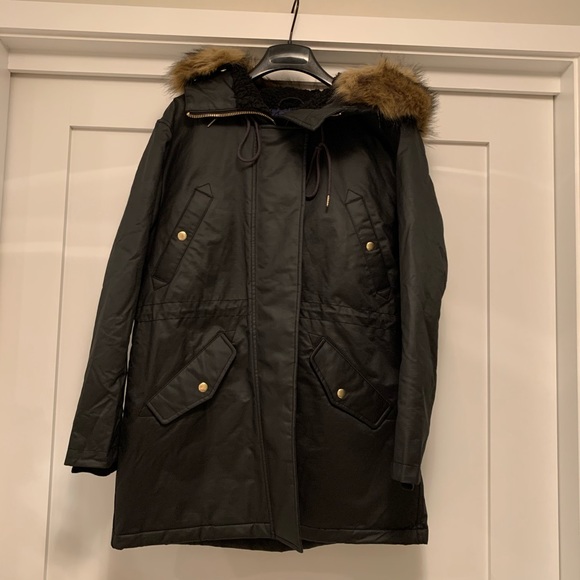 SOLD J. Crew Perfect Winter Parka w/ Primaloft LP - Picture 2 of 4